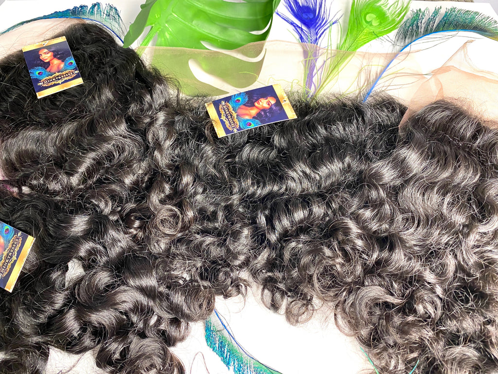 Signature Deep Wavy/Curly Lace Frontal